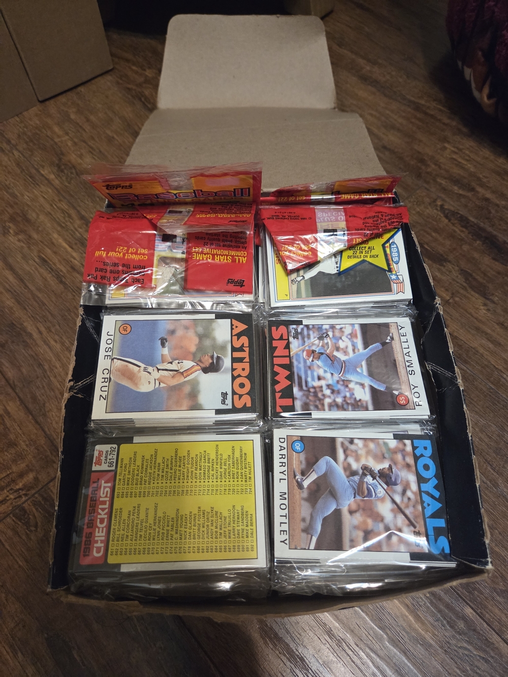 1986 Topps Baseball Rack Pack Box (Qty: 21)